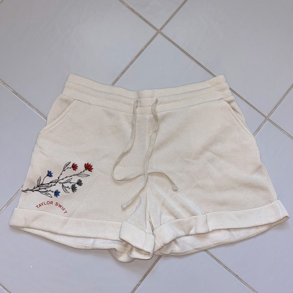 TAYLOR SWIFT lounge shorts LIMITED EDITION!!!!!